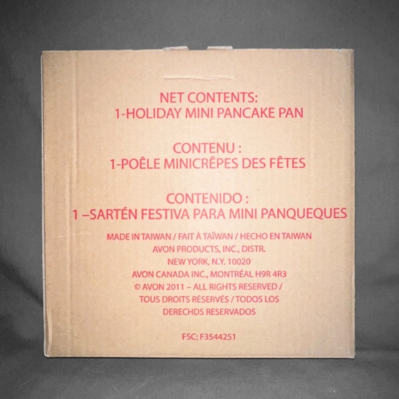 Holiday Mini Pancake Pan - Picture 3 of 3